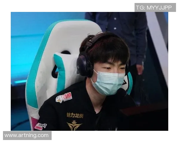 V5战队中路表现分析:突破与失误的深度剖析与反思 V5战队中路表现分析:突破与失误的深度剖析与反思